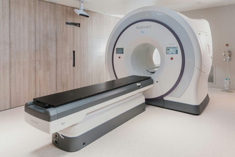 medical & diagnostic equipment providers