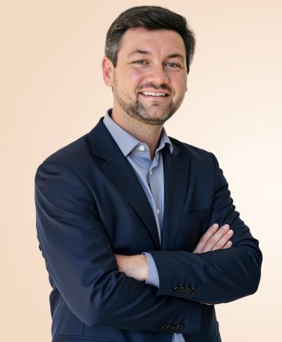 Austin Case Headshot